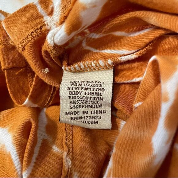 XCVI Tie Dye/Cream & Burnt Orange Top Sz-M NWT! - Picture 6 of 6